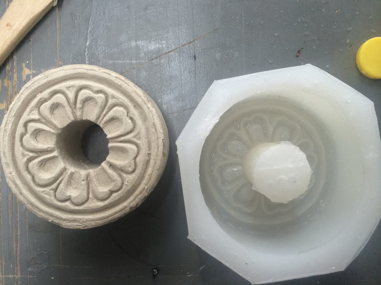 固化好的硅膠模具放置多久不能用了？